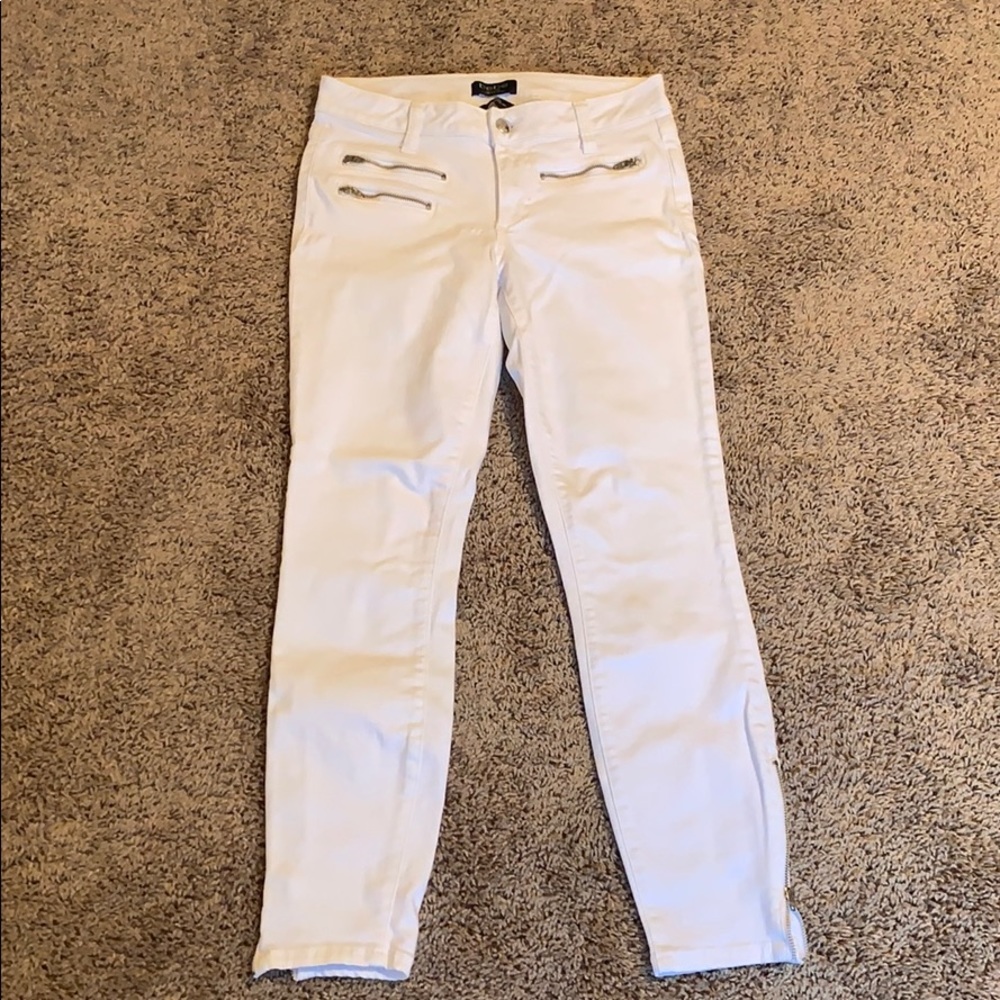 Women’s Skinny Jeans